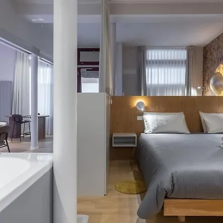 Materia Loft Design In Palazzo Nobiliare Al Duomo Daire