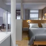 Materia Loft Design In Palazzo Nobiliare Al Duomo Apartament